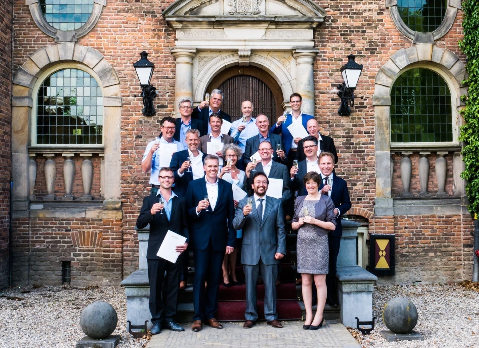 Nyenrode-leergang-ITRM-2017-alumni-bordesfoto_nabewerkt